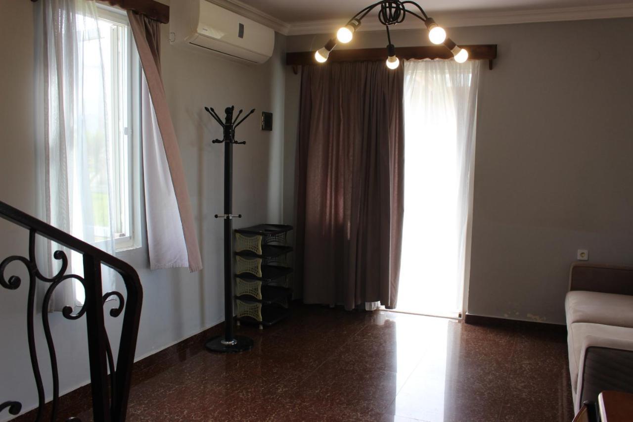 Дом На Пляже Black Sea House Kobuleti Bagian luar foto