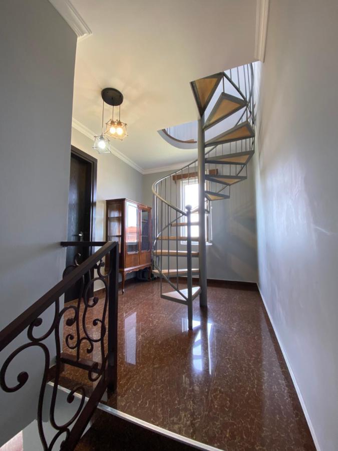Дом На Пляже Black Sea House Kobuleti Bagian luar foto