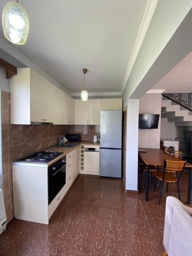 Дом На Пляже Black Sea House Kobuleti Bagian luar foto